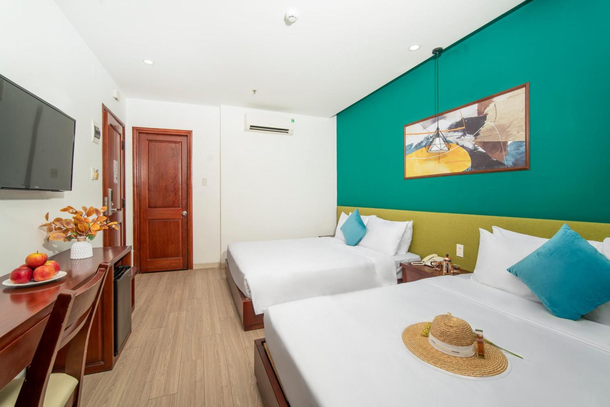May Beach Hotel Hotel 4*