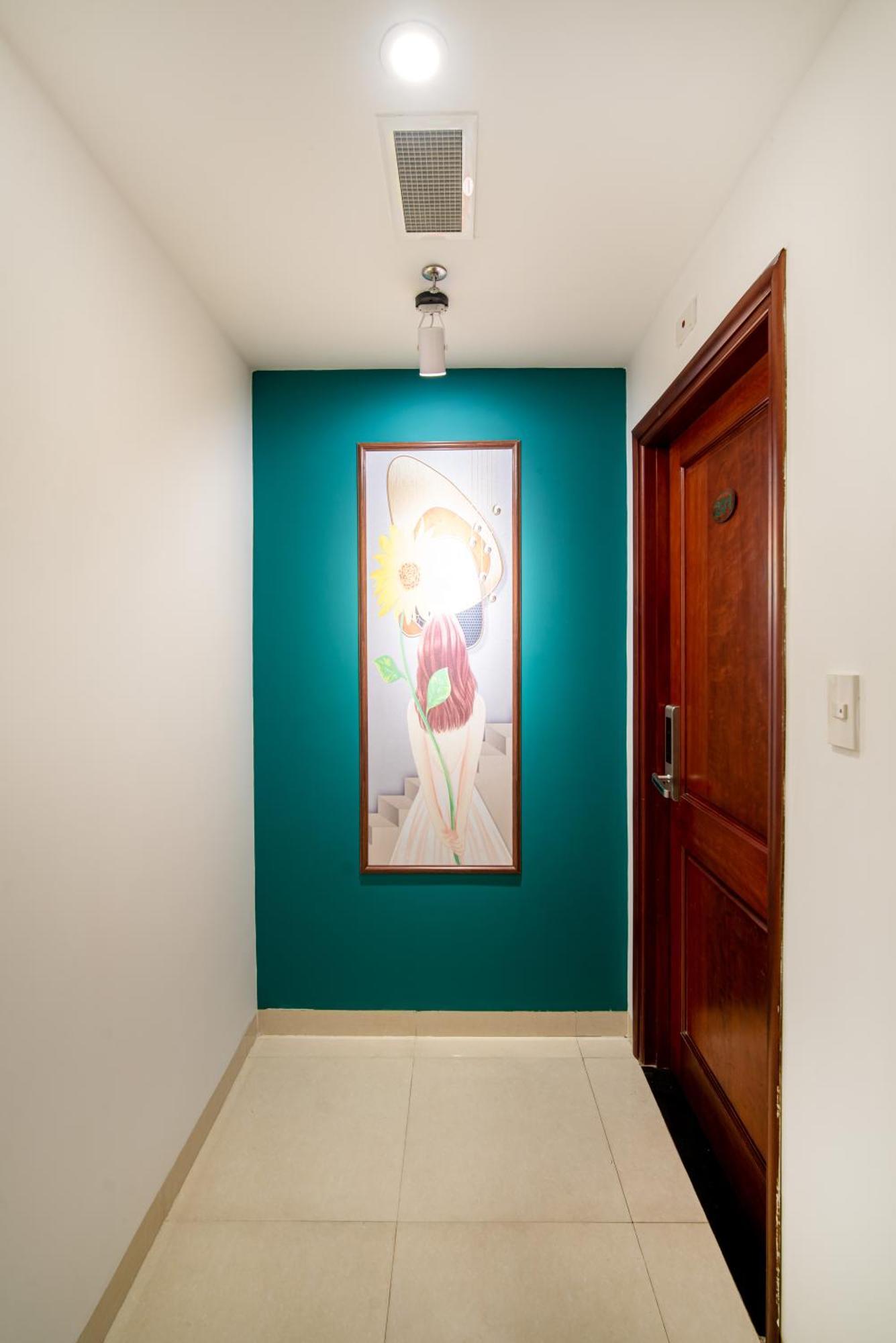 Hotel May Beach Hotel 4*
